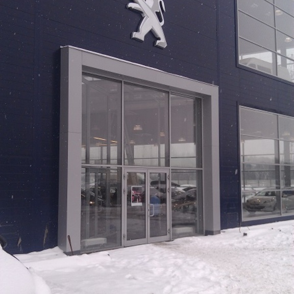 г. Москва, 47км МКАД, Автосалон Авес-Пежо-2